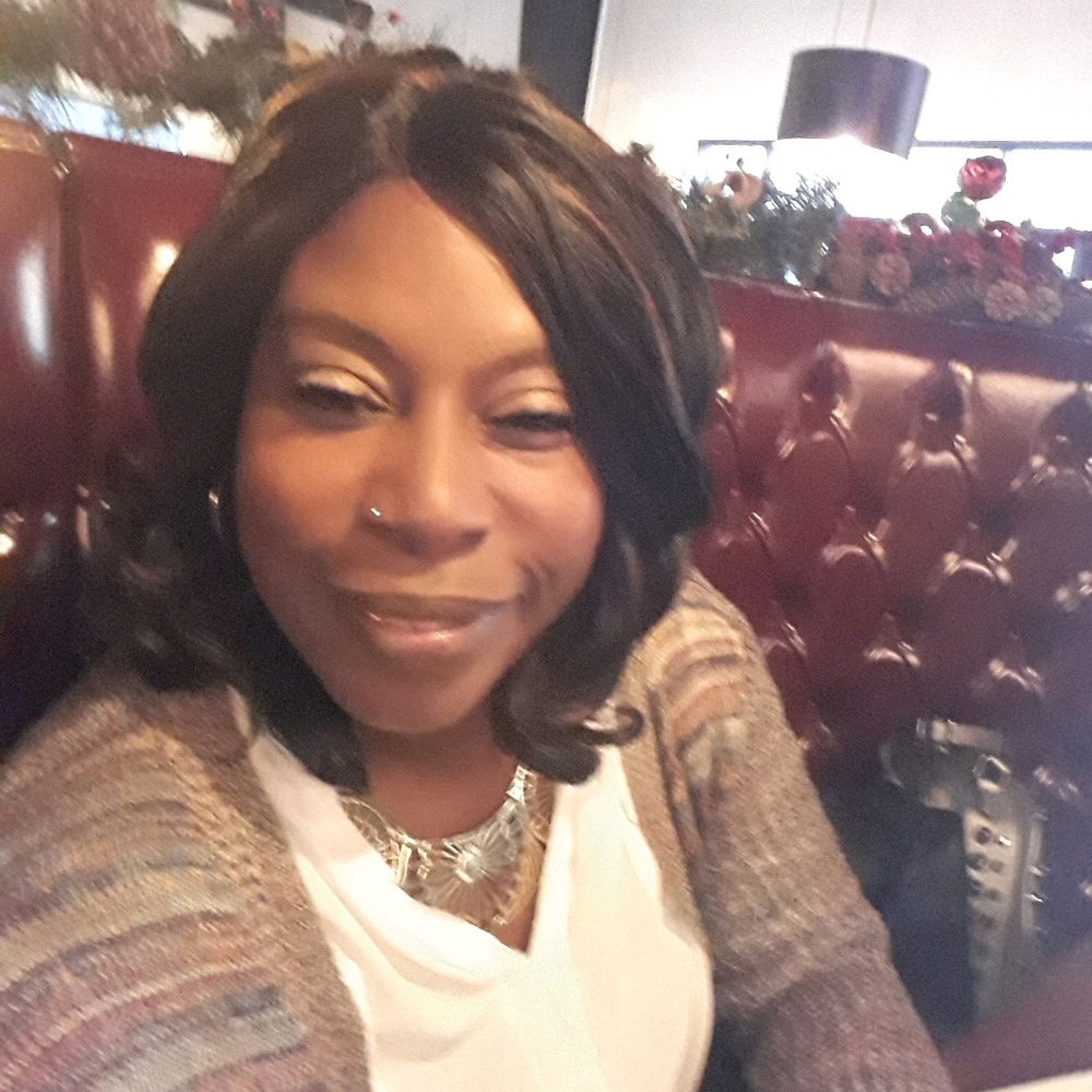 Meet your Posher, Teresa